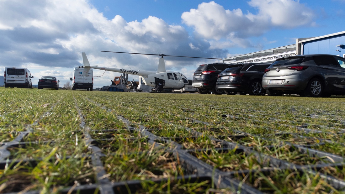 Nawierzchnia z ekokraty przy lotnisku