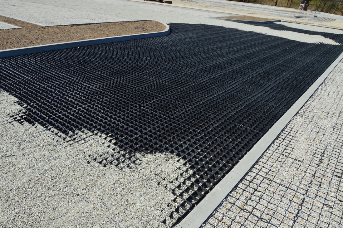 Parking dla samochodów osobowych w budowie