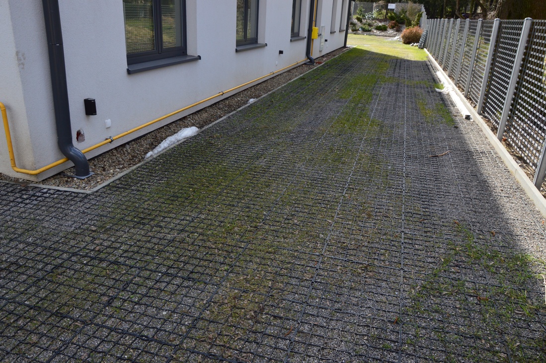 Nawierzchnia z ekokraty - droga wjazdowa