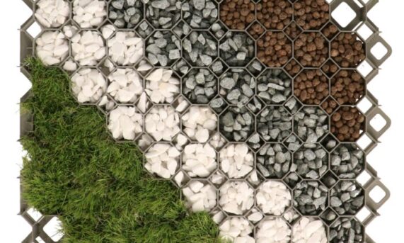MULTIGRAVEL GREEN widok z góry z trawą i różnymi rodzajami kruszywa